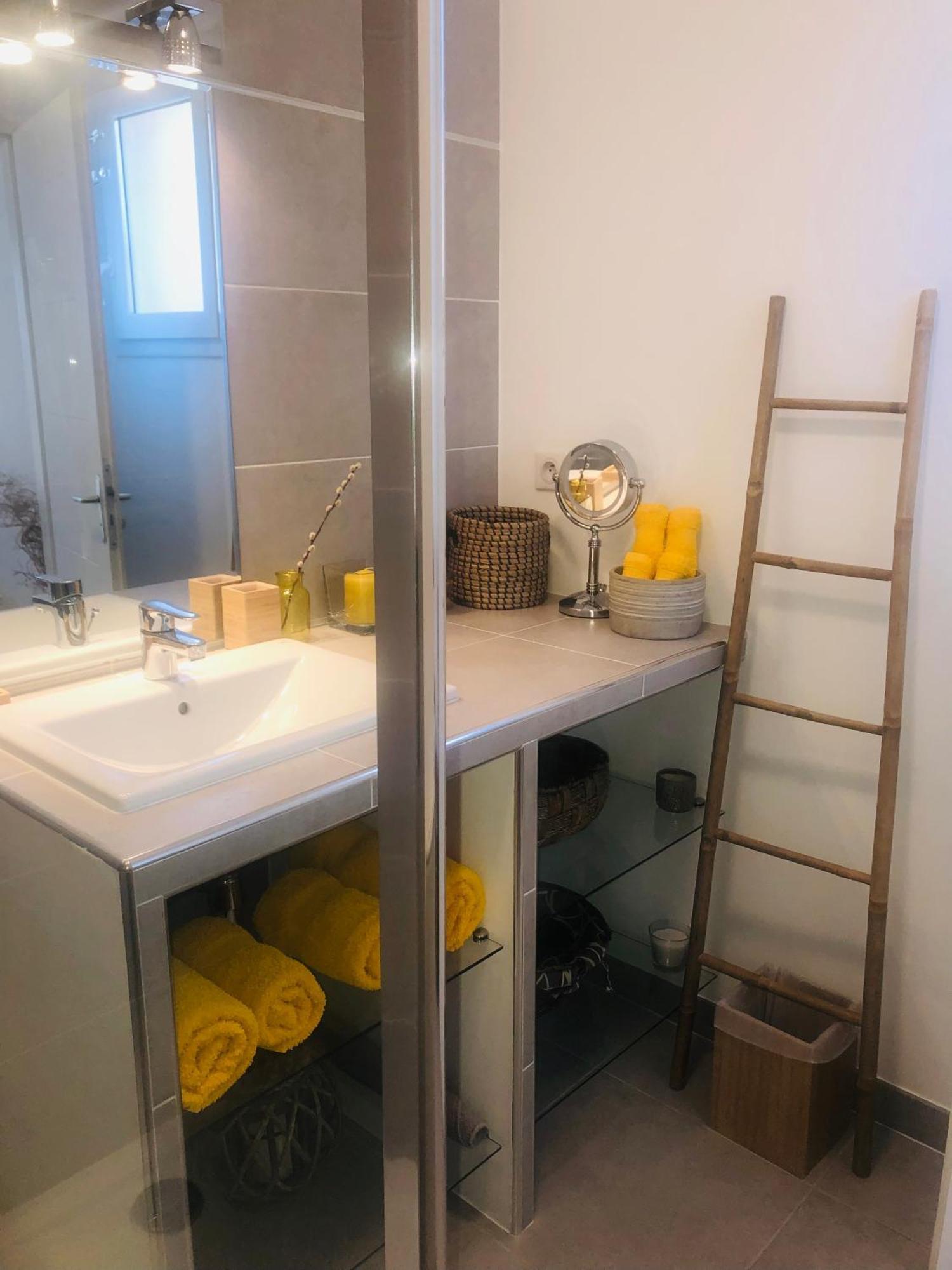 Mini-Villa Mitoyenne De Type F2 Proche Golfe De Lava Appietto Bagian luar foto
